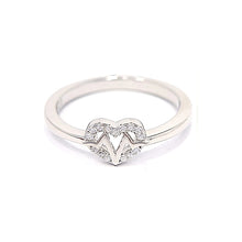 Charger l&#39;image dans la galerie, Silver Heartbeat Clear Cubic Zirconia Ring