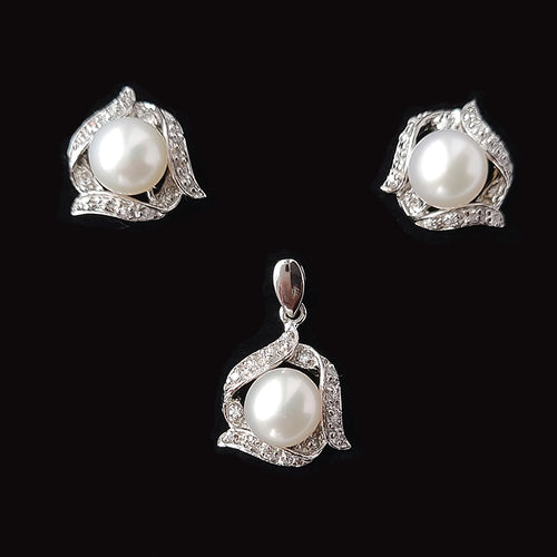 Silver Fresh Water Pearl Pendant Earrings Set With Cubic Zirconia